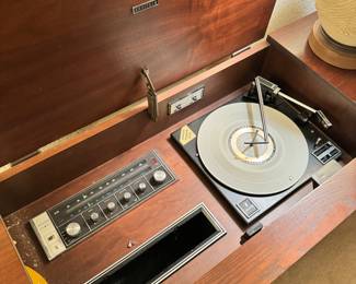 Zenith Record Player cabinet