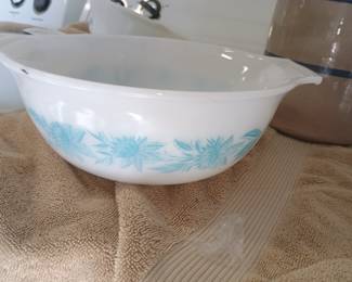 Vintage PYREX