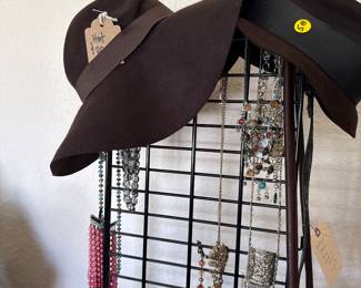 BROWN FELT HAT AND BLACK FEDORA