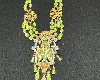1920'S URANIUM GLASS NECKLACE MARKED  CZECHOSLOVAKIA