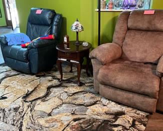 Recliners. The Brown One is electric
Indoor/Outdoor Rug