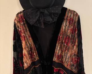 Anis. A Boho Style Cardigan – Size XL, Women's Black Wool Wide Brimmed Hat