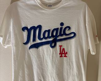 Gildan Magic Johnson LA Dodgers T-Shirt