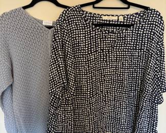 Sarah Arizona Grey Knitted Sweater, Sejour Black with White Polk Dots Blouse – Size 2X