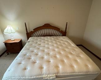 Simmons Beautyrest Vanderbilt Collection King Size Mattress