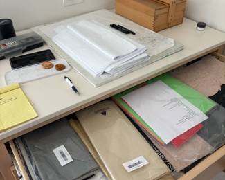 Art supplies