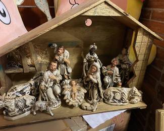 13 Piece Nativity Scene