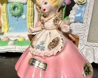 Josef Originals Holland Figurine 