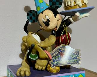 Enesco Disney Traditions Pluto and Mickey Birthday Figurine by Jim Shore