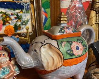 Lusterware Elephant Teapot
