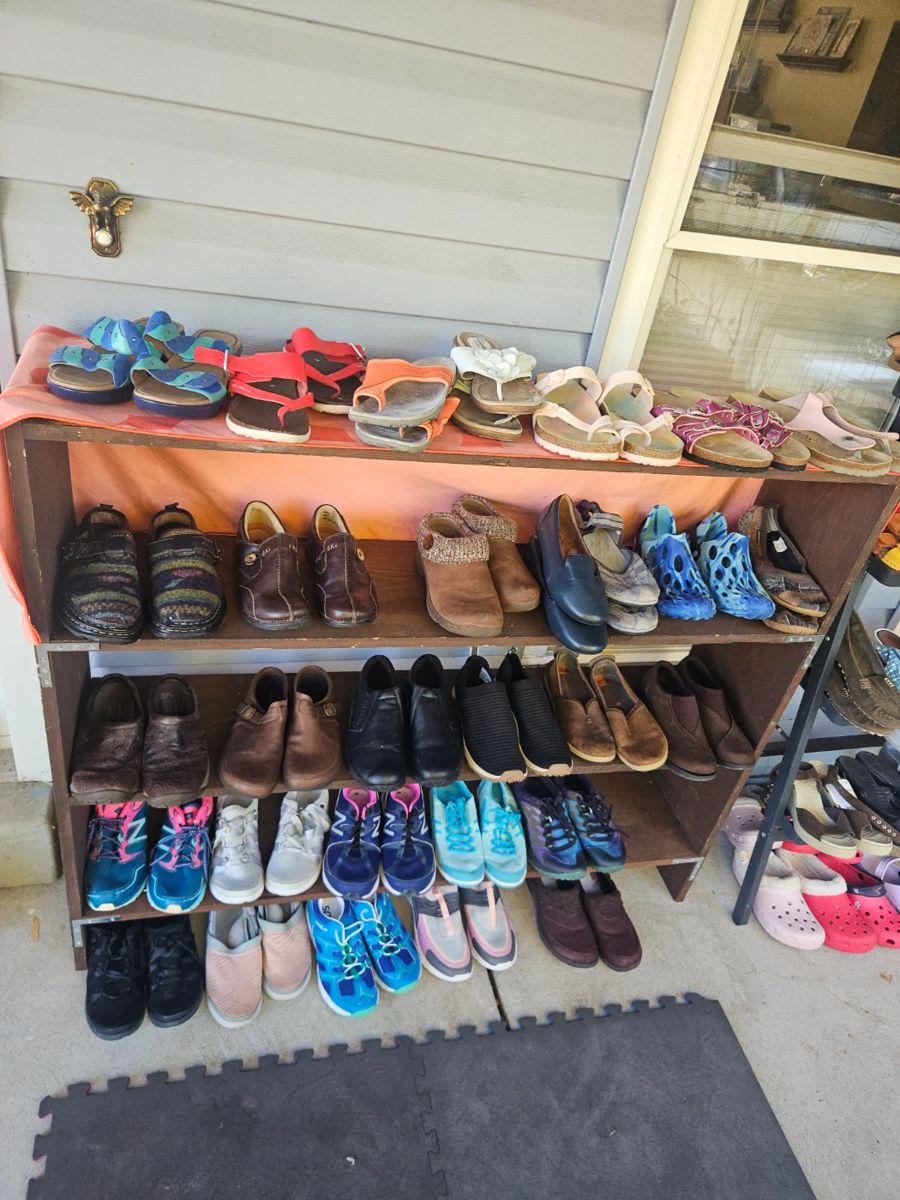 women's shoes