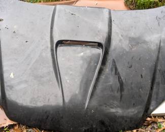 Possibly late '90s early 2000s Camaro fiberglass racing hood