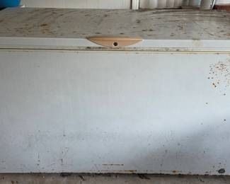 Frigidaire Chest Freezer - Works Great!