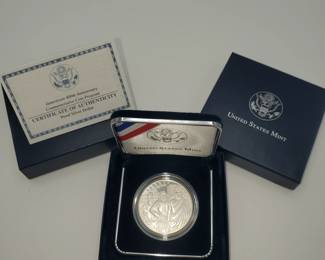 Lot 1185 US Mint Jamestown 400th Anniversary Commerative Coin Program Proof Silver Dollar