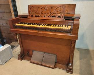 Mason and Hamlin pump organ