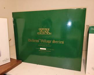 Dept. 56 Ramsford Palace