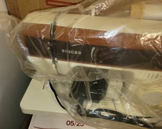 Singer sewing machine