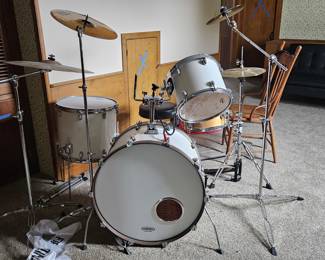 Nice drum set