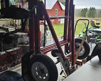 Brand new never used folding trailer.  All set up and ready to use