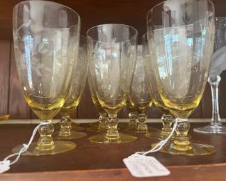 Elegant (depression) glass' Yellow Jubilee'