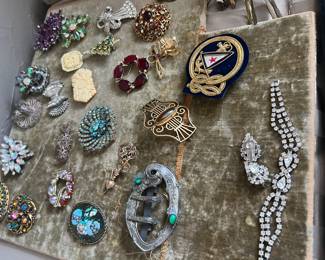 costume jewelry