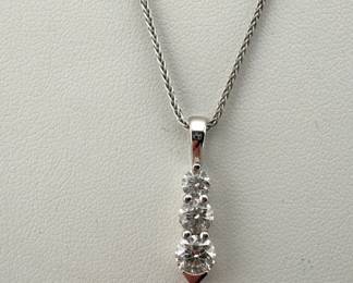 Hearts on Fire 18kt white gold necklace with 3 graduated diamond pendant; 18”L