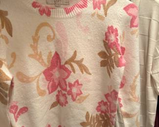 Women’s clothing size small