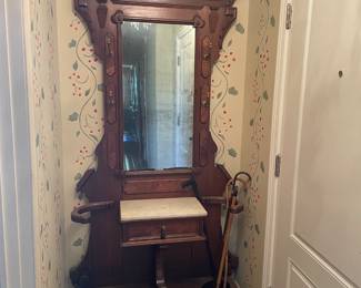 Monumental Victorian hall piece