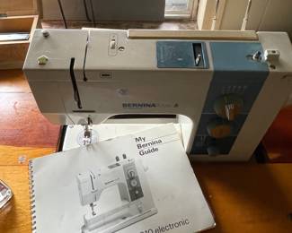 Bernina Matic 910 with accessories