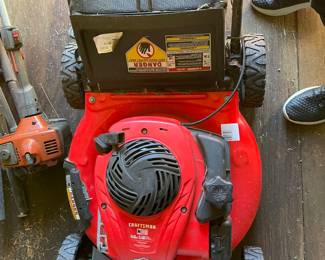 Self propelled Craftsman push mower