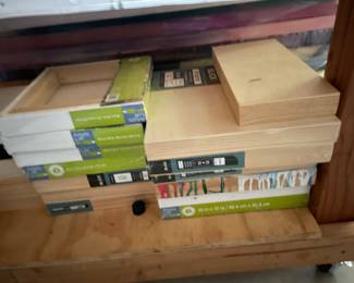 New and used art canvas for re-use