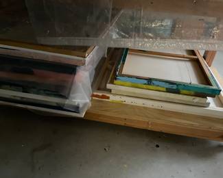 New and used art canvas for re-use