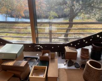 Asian Hand-Carved Wooden Architectural Arched Wall Door 3-piece heavy, it’s heavy so leaning down at center, where jointed 