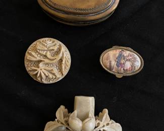 1910 brass box (snuff)