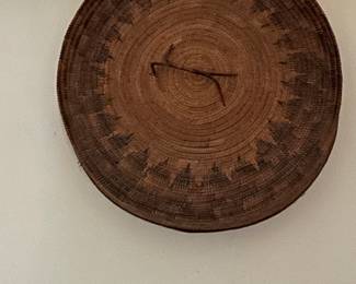 Very large wall basket