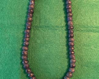 Stone beaded necklace 
