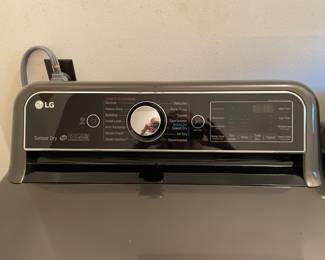 LG DRYER $450