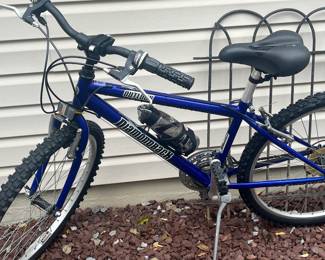 Diamondback Outlaw Mountain Bike 10 hero