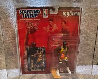 Kobe Bryant Starting Lineup 1998 Edition Figure with Trading Card 9 hero