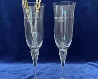 Millennium 2000 Champagne Flutes with Stirrers 3 hero