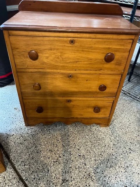 3 drawer pine chest - 14 1/2 " D, 27" W, H, 29" Floor to top 31" floor to back rail