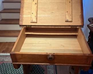 Schoolmaster's Desk, top lifts up