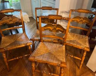 5 Hitchock Dining chairs - pristine condition - H 33", D 15 1/2", W - 17"