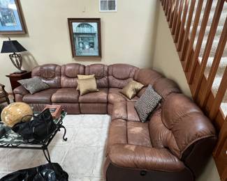 This item is available for sale & pickup NOW.  Text Sara at 407-448-3093 if you're interested.  