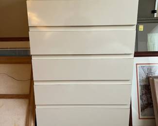 This item is available for sale & pickup NOW.  Text Sara at 407-448-3093 if you're interested.  