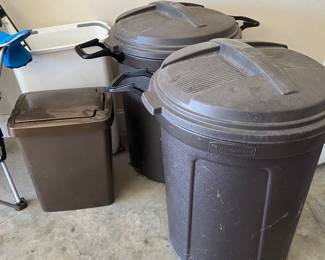 Assorted Trash Cans