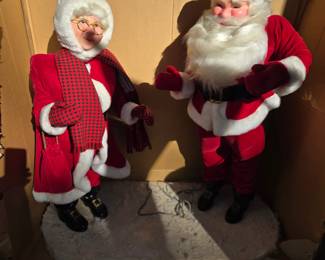 Vintage 45" 1 piece Electronic Santa & Mrs Claus display, also from furniture store in Jasper