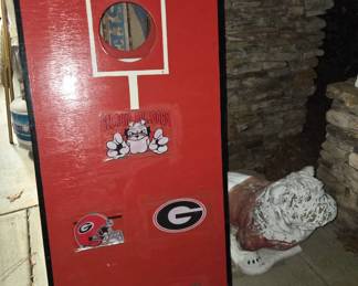 Georgia Bulldogs items: XL concrete billdog, corn hole board set