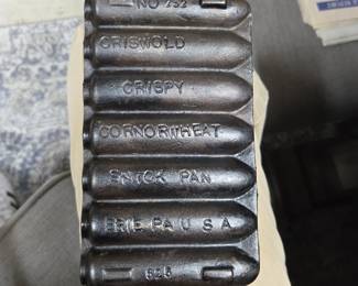 Cast Iron Fake Griswold: "Criswold", "NO 252", "SNICK" PAN