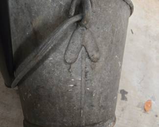 Galvanized steel well bucket